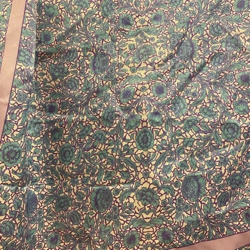 *EUC* Vintage 1950s vintage scarf, 100% Soft Acetate Waterproof made in … - Picture 4 of 7
